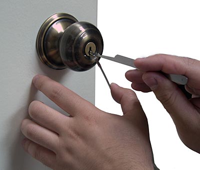 All About Lock Picks and Lock Picking