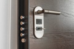 Ask A Commercial Locksmith_ Are Mechanical Locks or Keyless Locks Safer