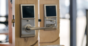 How Do You Choose the Right Security System for Your Dallas Home
